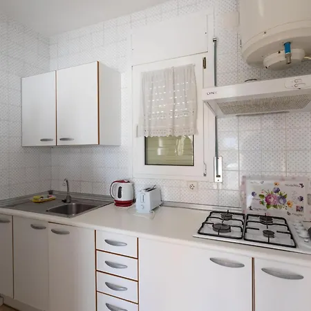 Apartman Welcs Falconera Con Piscina *