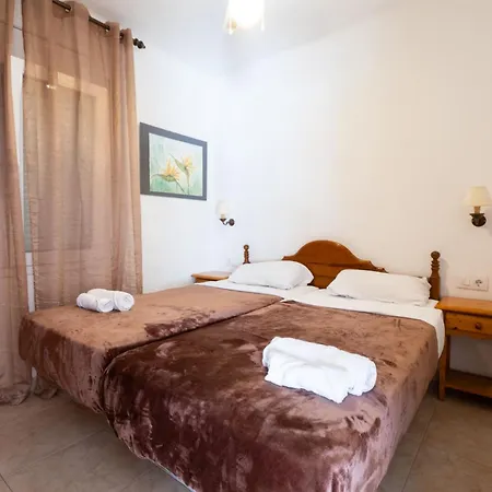 Apartman Welcs Falconera Con Piscina Empuriabrava