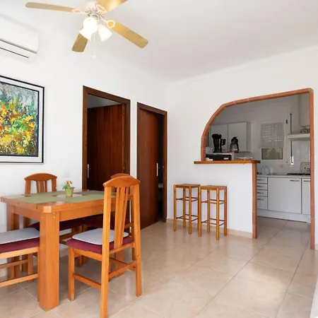 Apartman Welcs Falconera Con Piscina Empuriabrava
