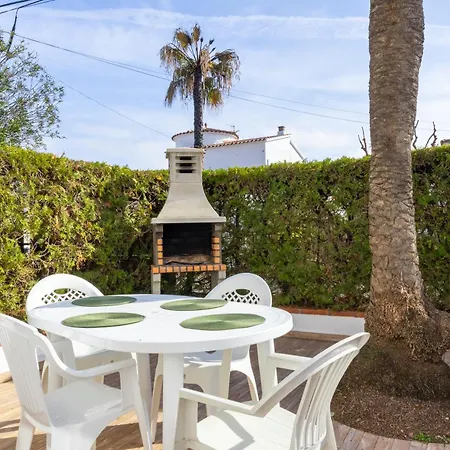 Welcs Falconera Con Piscina Empuriabrava