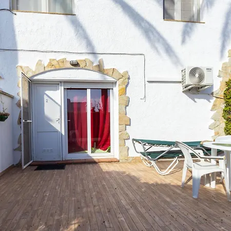 Apartman Welcs Falconera Con Piscina